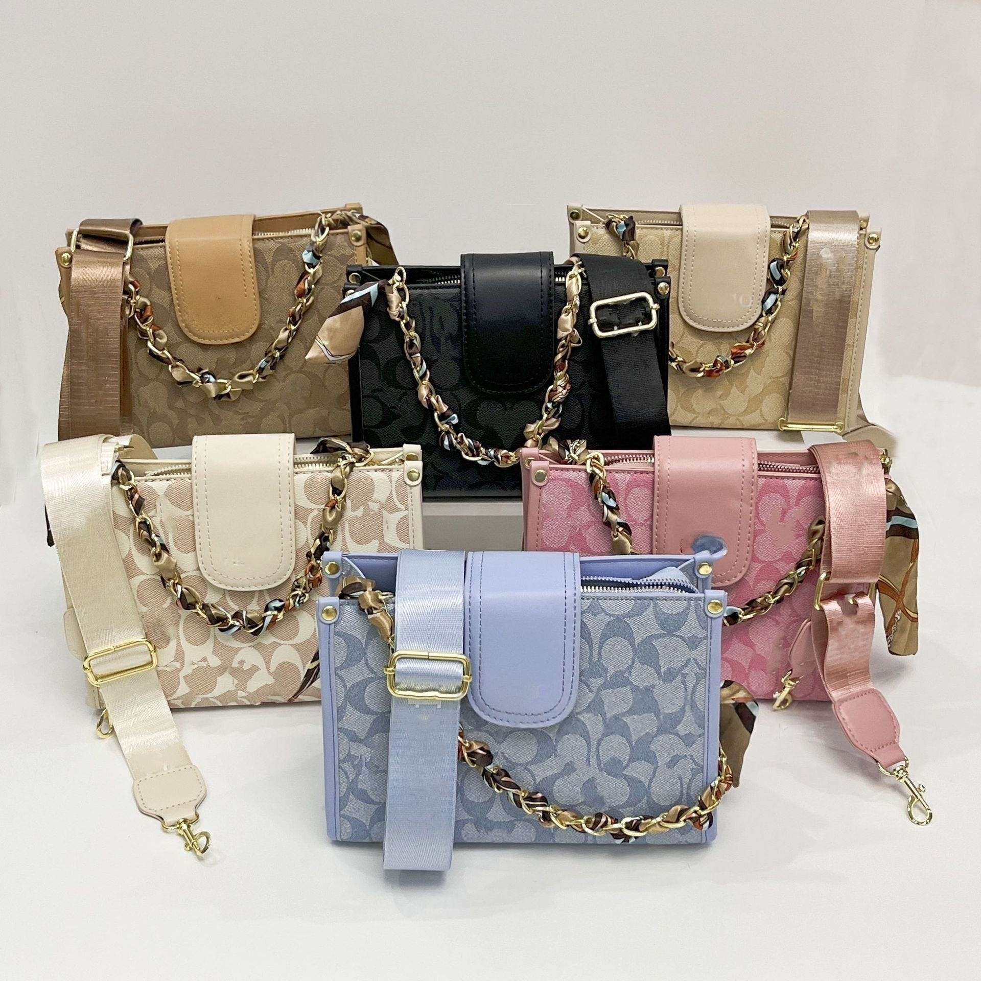 Designer Crossbody Bag Elegant Chain Strap Shoulder Purse Vintage PU Leather Top Handle Bag Casual Everyday Simple Minimalist Fashionable Outfit Accessories