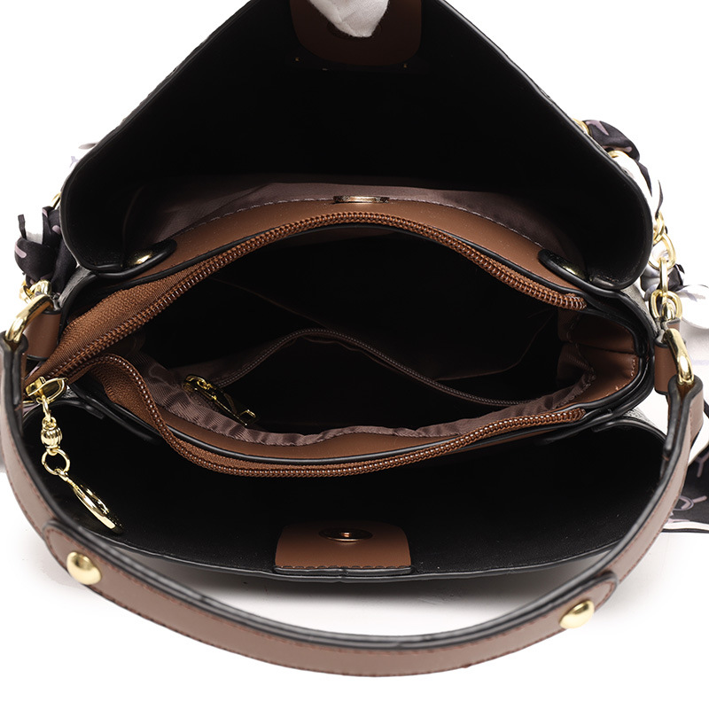 2025 Single - shoulder bags casual, fashionable and versatile bags Women's large - capacity soft - leather cross - body bags