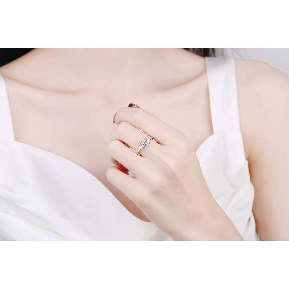 Custom High Jewelry Women Dia 3Princess Cut VVS Moissanite 14K Gold Engagement Wedding Ring