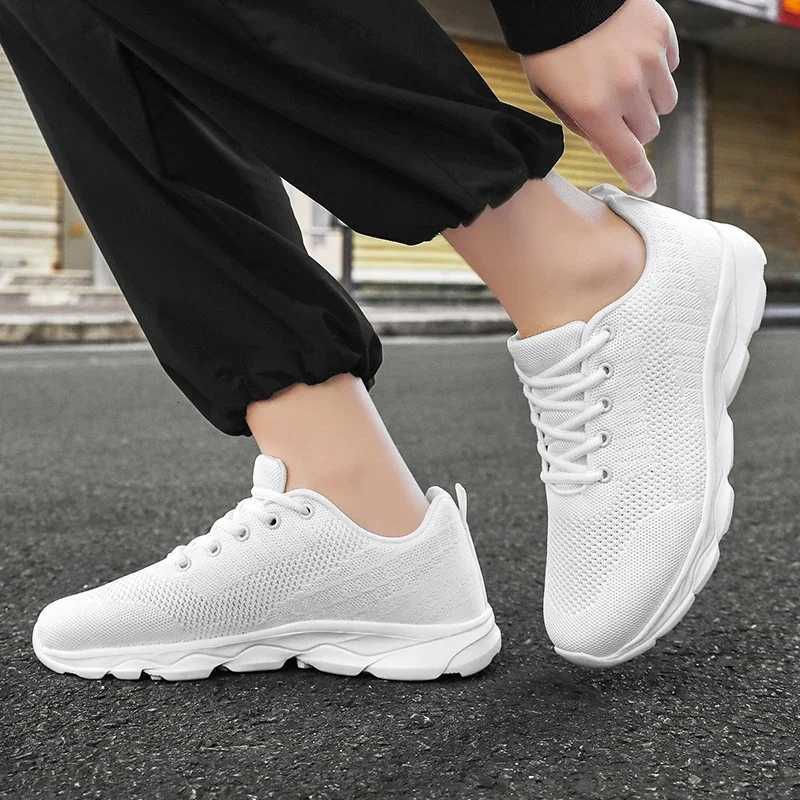 New Mens Shoes Breathable Casual Sneakers Summer White Running Shoes Lightweight Soft Sports Shoes for Men Large Size 35-45 XJ250725