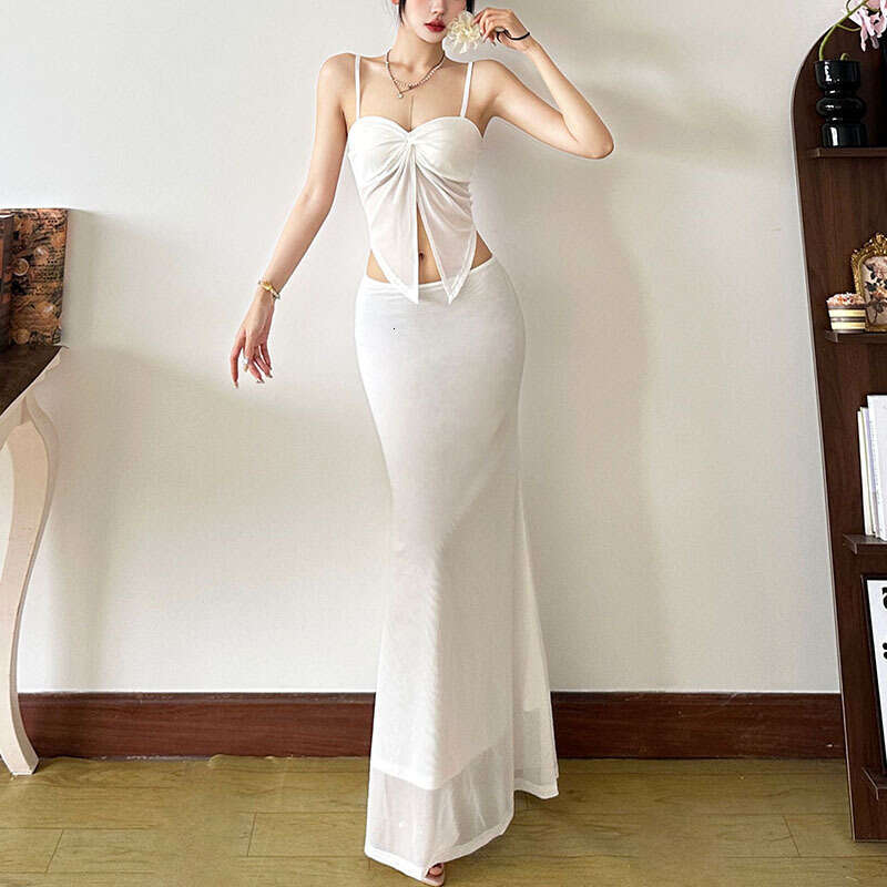 2025 Spring New Women's Solid Color Slim Fit Camisole Vest Fashion Low Waist Skirt Set 2f2