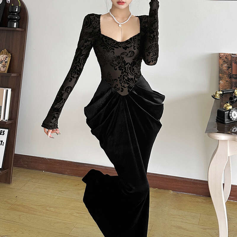 2024 Autumn Winter New Women's Solid Color Slim High Waist Street Fashion Square Neck Long Sleeve Dress 2d7