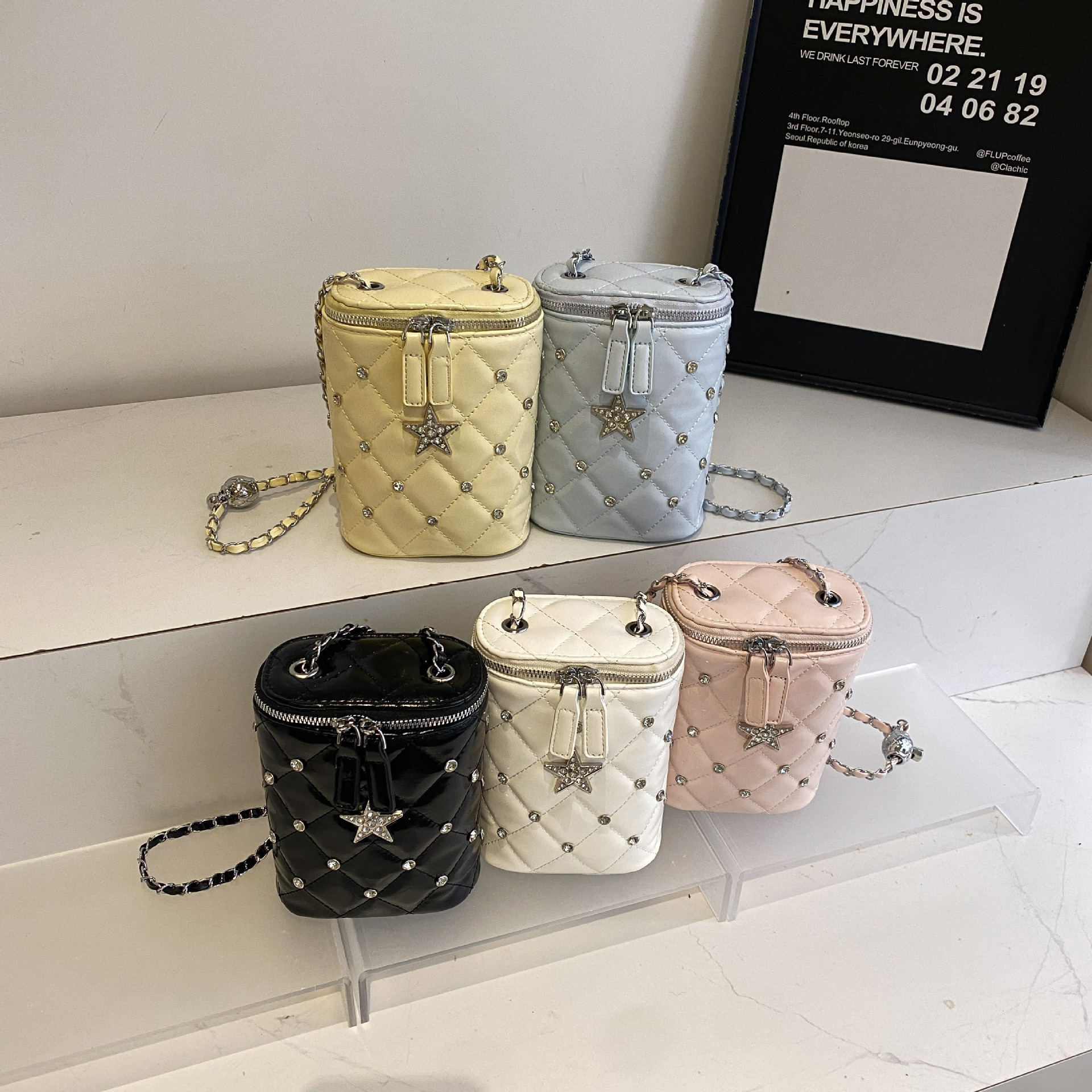 Luxury Brand Designer Bag Korean Style Fashion Small Style Cylinder Bag Quilted Chain Lock Bag Women Box Bag High-End Versatile Crossbody Bag