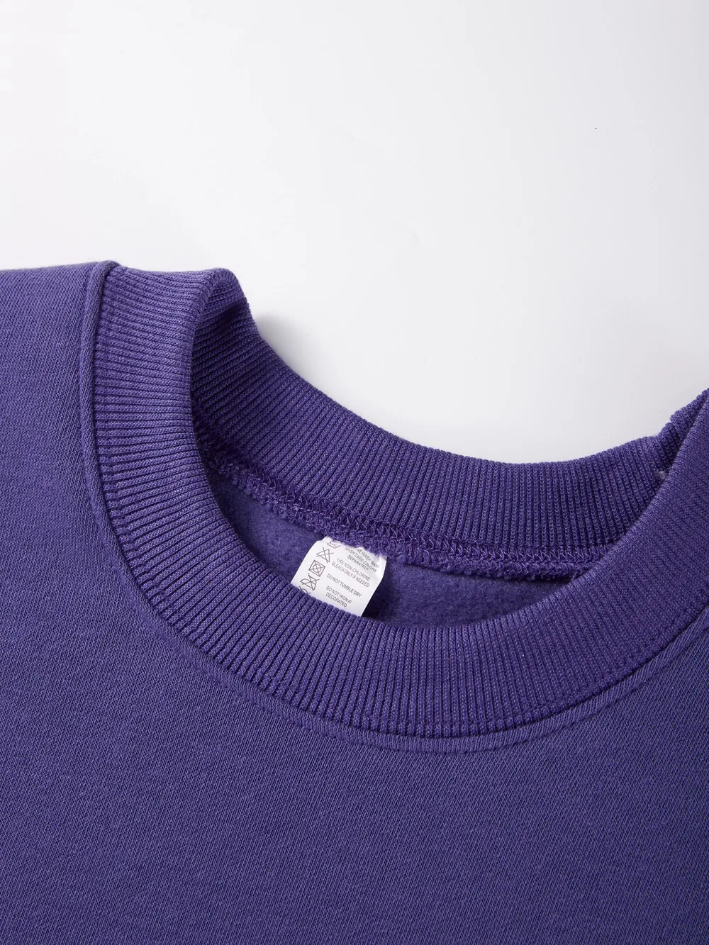 Leopard Wild Heart Pattern Print Female Sweatshirt Street FurLiner Pullovers Hipster Clothing AllMatch Crewneck Tracksuit 250725