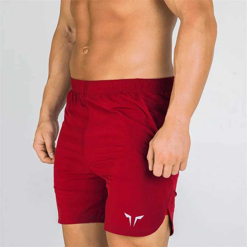 Mens double-layered fitness shorts quick-drying breathable shorts gym training clothes summer W250724