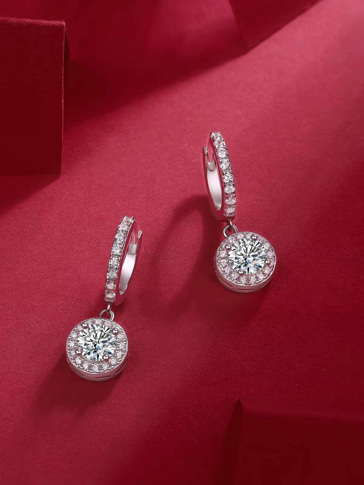 Best Selling Fashion Women Luxury Fine Jewelry 0.5CT 0.5 Carat Moissanite S925 Sterling Silver Stud Earrings Christmas
