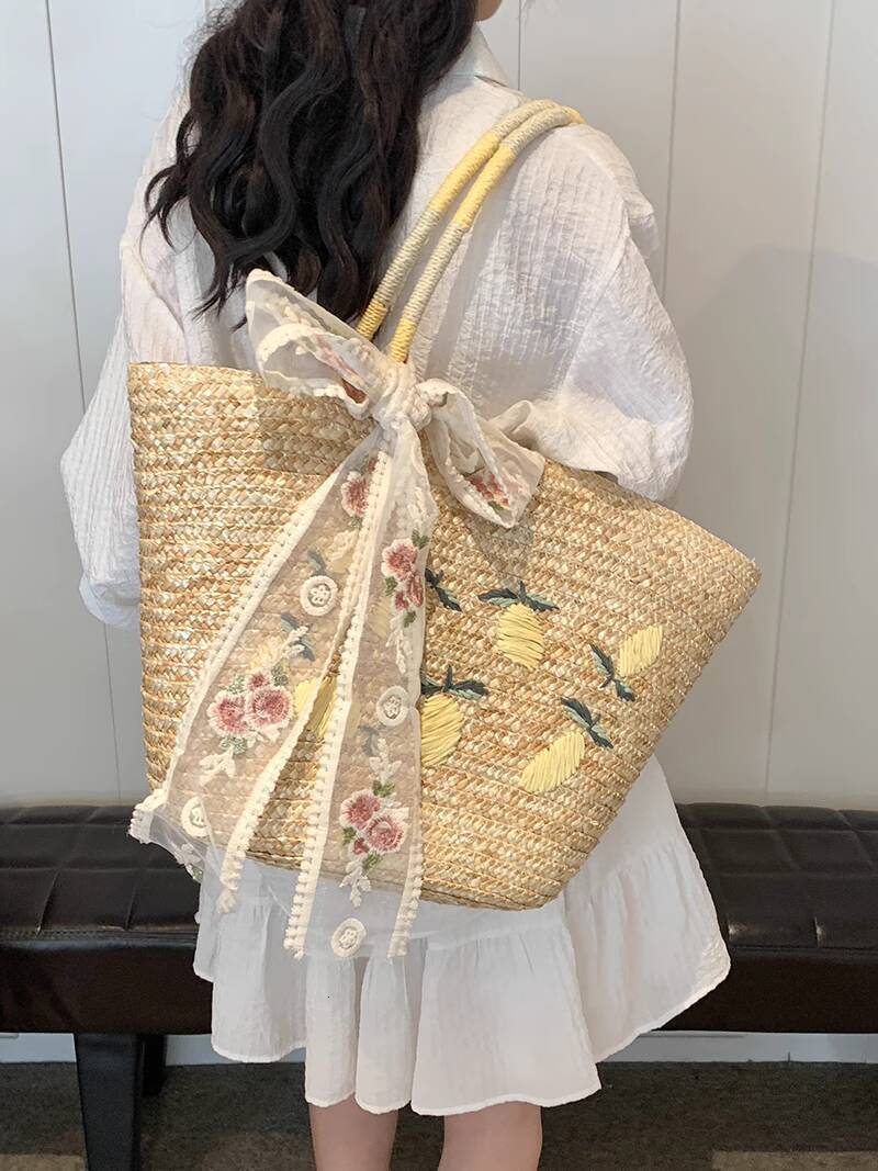 Luxury Brand Designer Bag Zuo Xing Handmade Lemon Embroidered Straw Bag Large Capacity Handheld Woven Bag French Style Shoulder Beach Vacation Bag