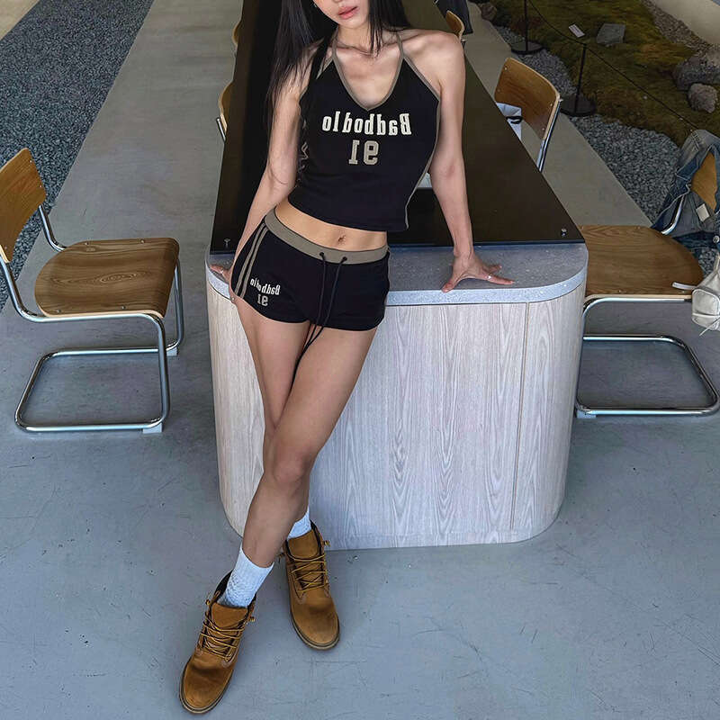 2025 Summer New American Style Sexy Hot Girl Halter Neck Letter Top Slim Fit Versatile Shorts Set fe0