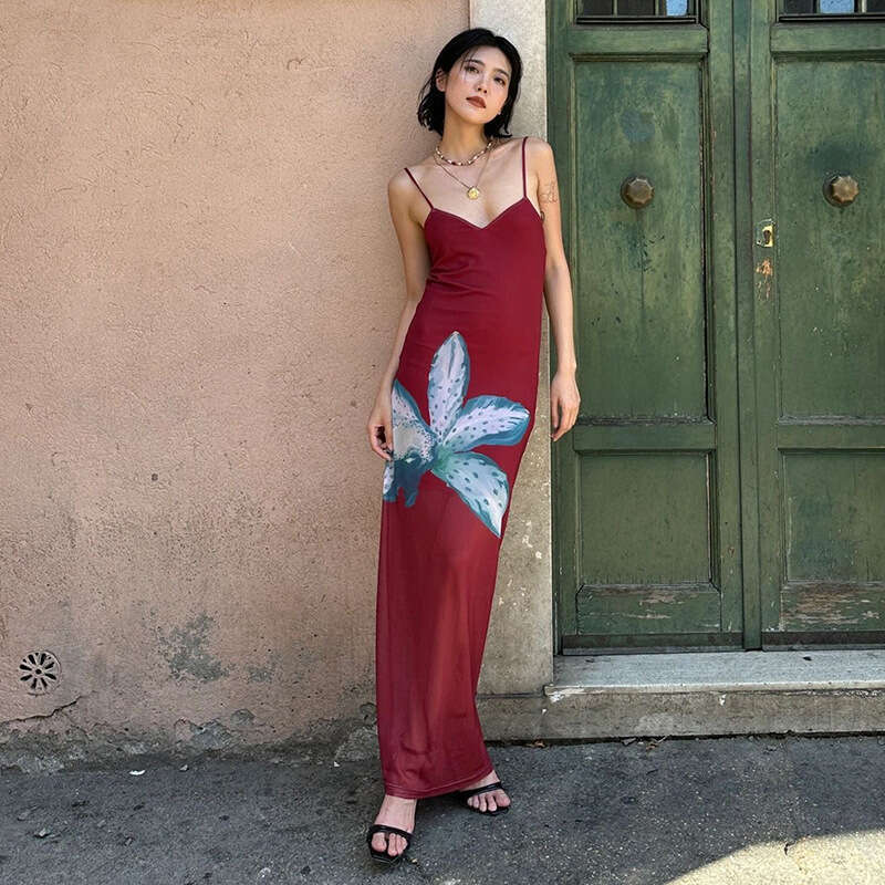 2025 Summer New Elegant Sexy Printed Slim Waist Slimming High-end Strap Dress for Women 0ee