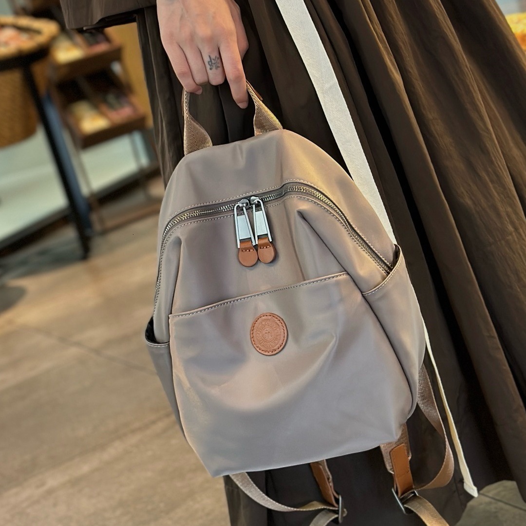 designer bag Backpack for Women 2025 New Commuter Bag Lightweight Oxford Nylon Fashion Casual Travel Backpack School Bag