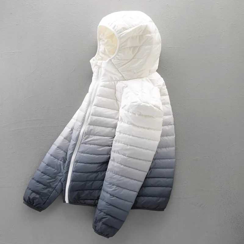 Top Grade Gradient Color Mens Hooded Puffer Jackets 2023 New Winter 90% White Duck Down Men Ultra Lightweight Warm Down Coats X250725