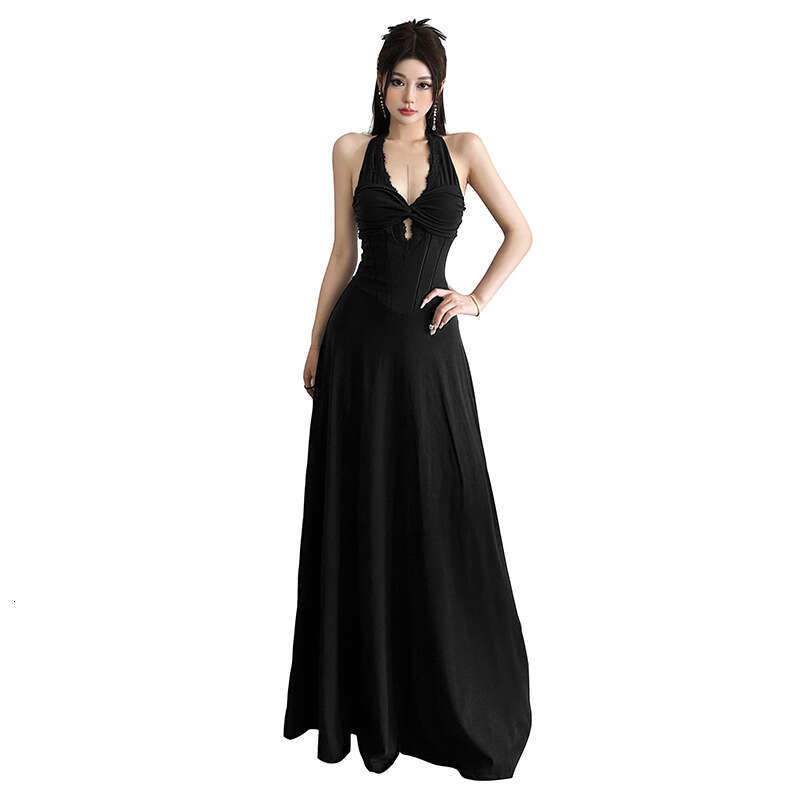 2025 Summer New Pure Desire Slim Fit Elegant Fashion Casual Halter Neck Hollow Out Sleeveless Dress for Women 01c