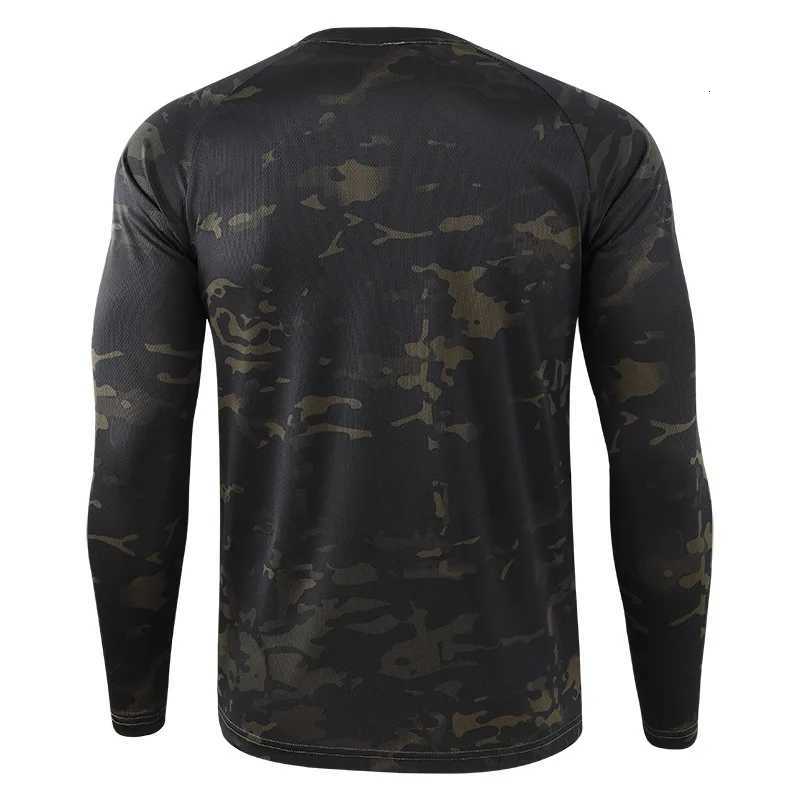 Mege Tactical Camouflage T-shirt Men Long Sleeve Camisa masculina Quick Dry Outdoor Military Airsoft Paintball Training Clothing Y250724