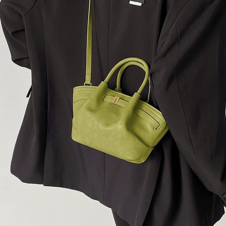 2025 autumn new women's shoulder bag, Korean style handbag, niche design, sweet lace fashion, women's crossbody bag, designer bag