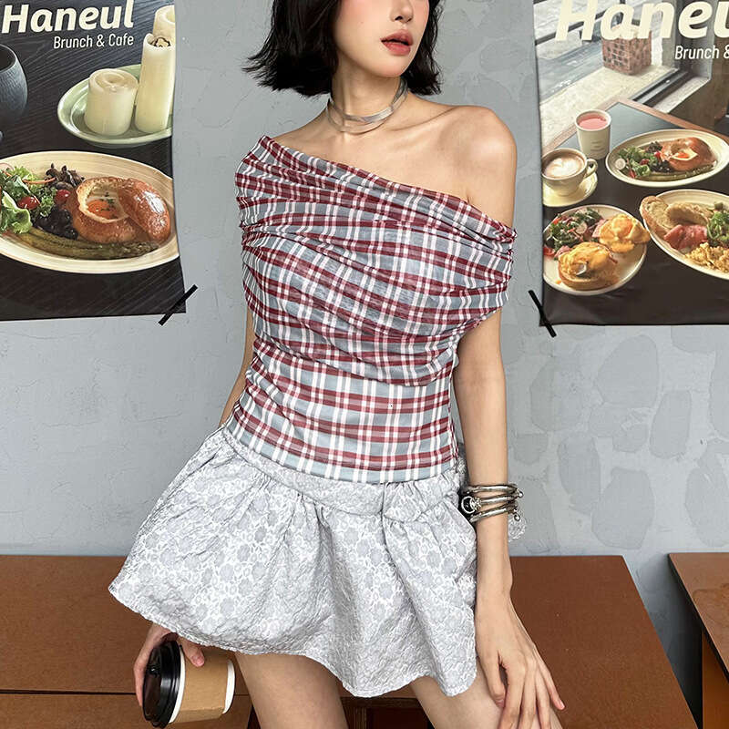 2025 Summer New Striped Print Waist-Cinching Slim Fit Versatile Halter Neck Short Top for Women ba8