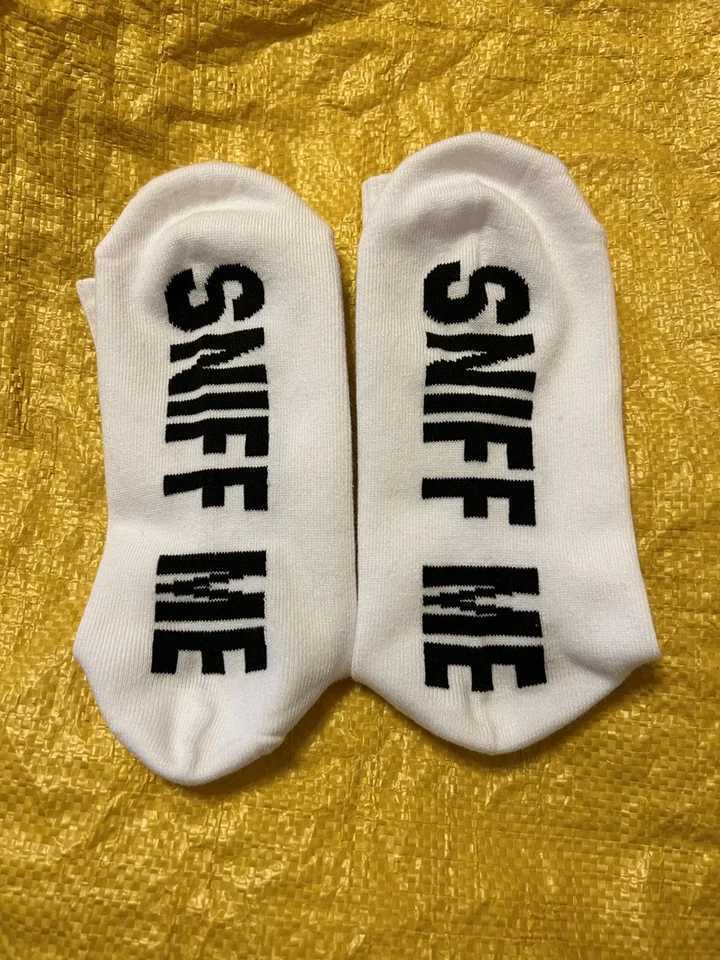 Fashion White Letter Top Pattern Party Socks Men Sports Tube Streetwear Striped Socks Comfortable X250725