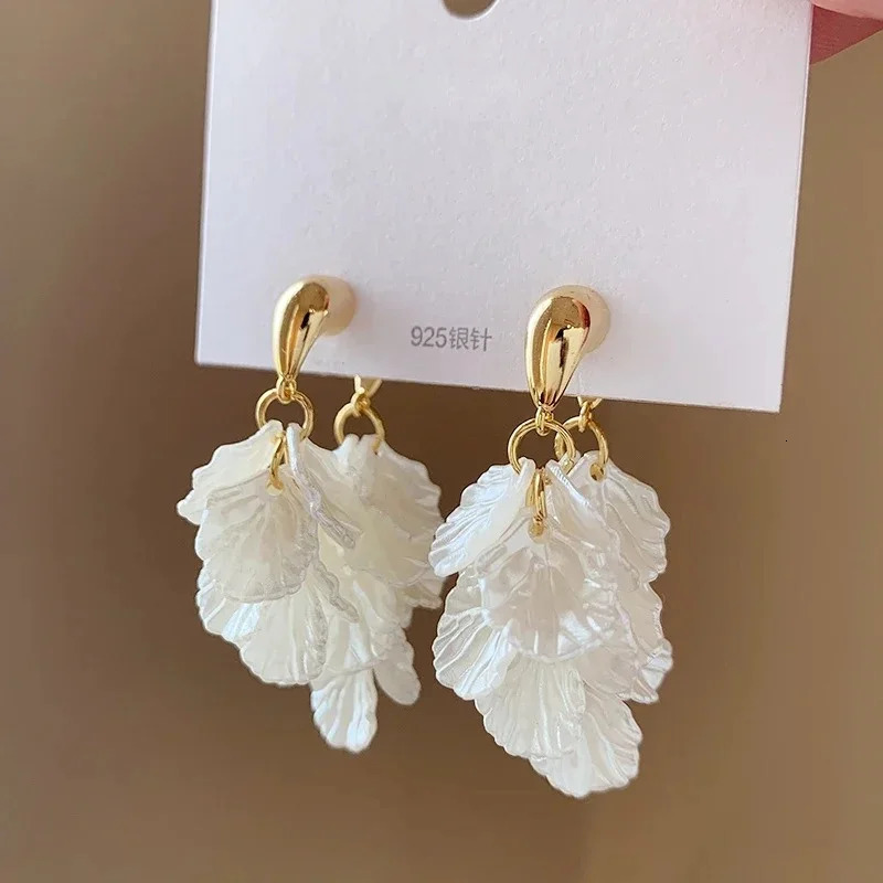 Korea n Fashion Jewelry Resin Shell Fringe Front and Back Earrings Elegant Women Beach Party Accessories 250715