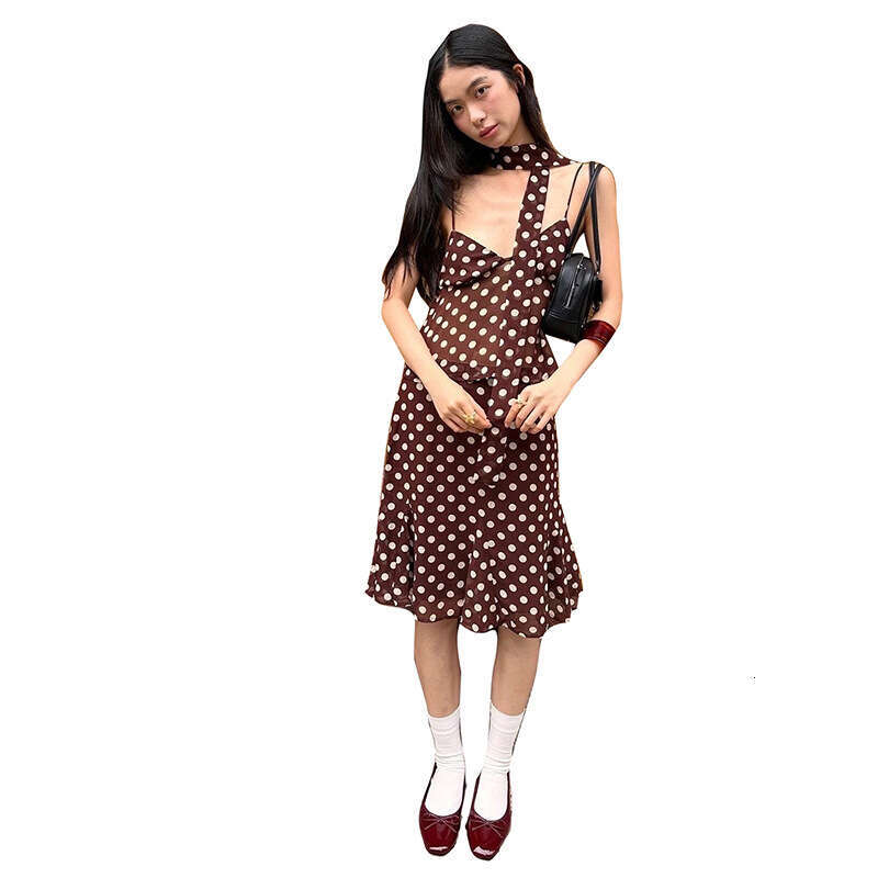 2025 Summer New Sleeveless Slim Top Polka Dot High Waist Elegant Half Skirt Set for Women 67c