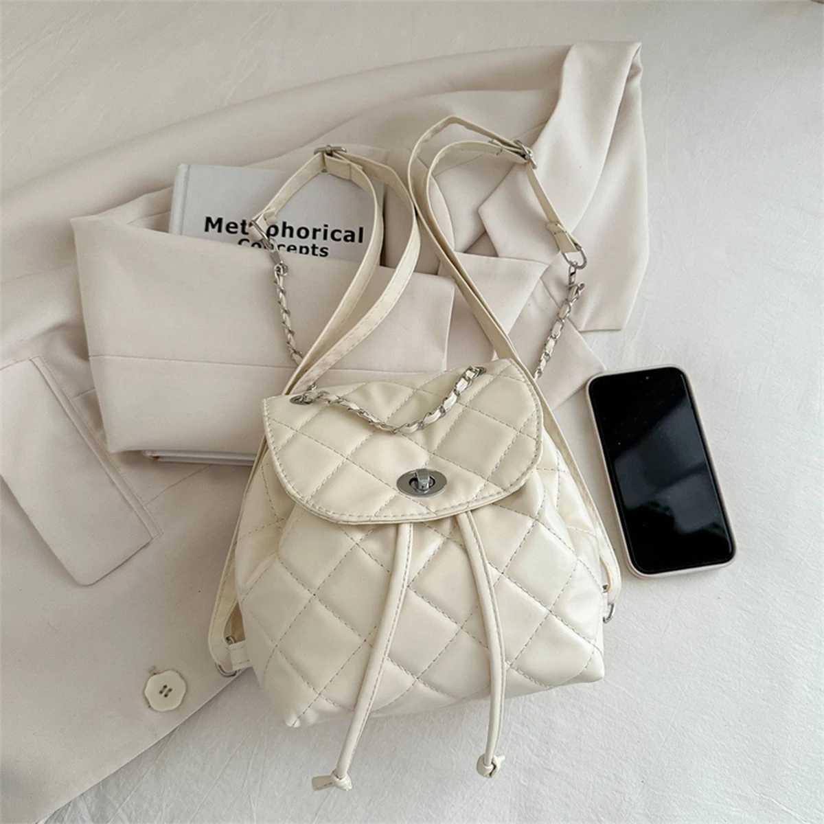 Womens Fashion Backpack Solid Color Quilted Rhombus Chain Accents Lightweight PU Large Capacity Quick-Snap Adjustable Straps Y250725