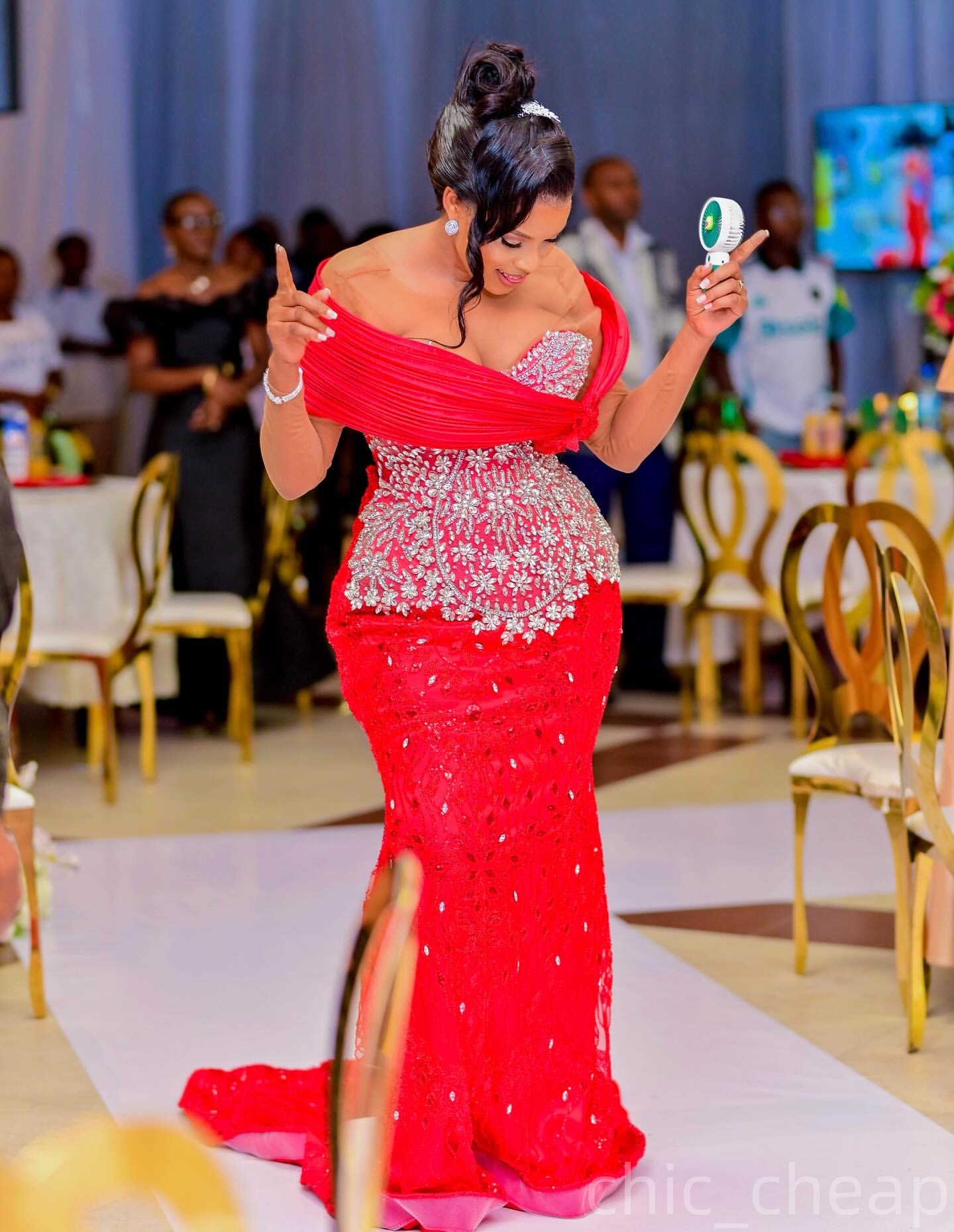 Mermaid Red Prom Dresses 2025 Sequined Crystals Full Sleeves Sparkly Evening Formal Party Second Birthday Engagement Gowns Plus Size Dress For Special