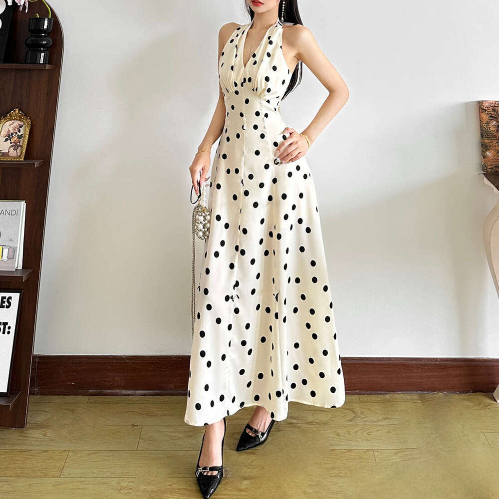 2025 Summer New Fashion Polka Dot Slim Halter Neck Trendy Waist-Cinching Elegant Long Dress 410