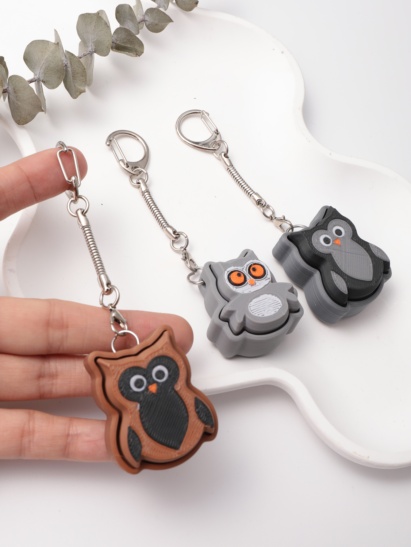 3D printed owl keychain - an adult stress relief toy with a portable anxiety-reducing gadget featuring a clickable keyboard design