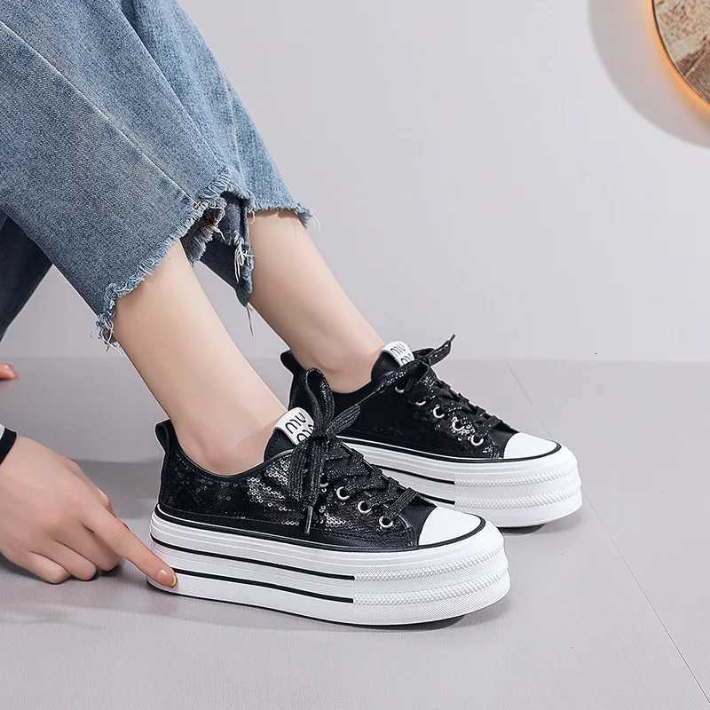 2024 New Women Sequins with Thick Bottom Canvas Shoes Spring/Summer Student Vulcanized Shoes Casual Running Sneakers XJ250725