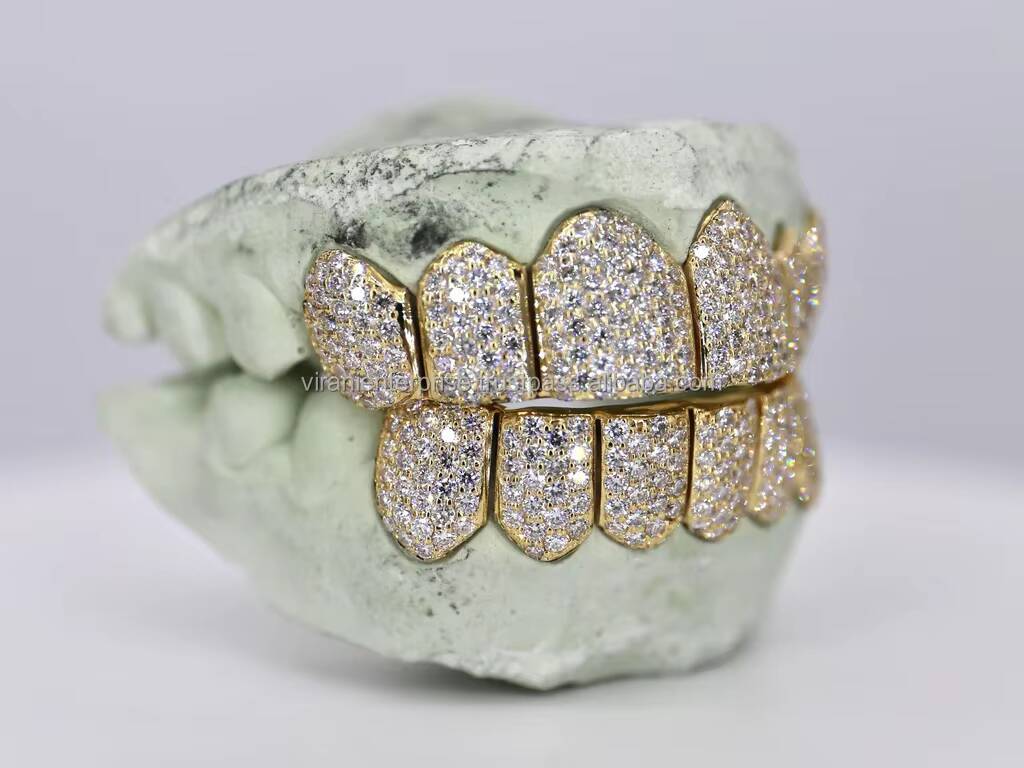 Custom VVS Iced White Gold Yellow Gold Diamond Moissanite Grillz Latest Design Teeth Shape Pattern Jewelry Best Price Quality