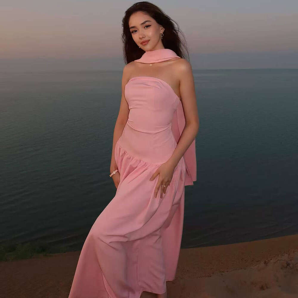 2025 Summer New Solid Color Slim Fit Versatile Off-Shoulder Strapless Sleeveless Elegant Dress 7ce