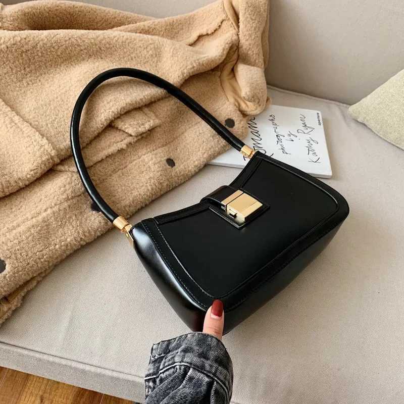 Shoulder Bags for Women Solid Color PU Leather 2023 Trend Lock Handbags Small Purse Hand Lady Designer Zipper Cluh Y250725