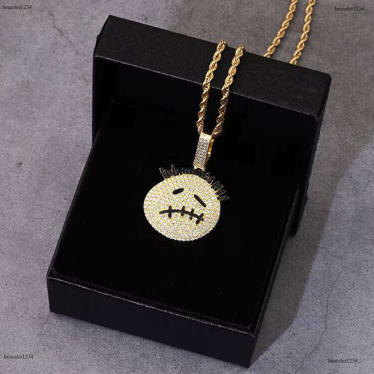 Wholesale Charm Jewelry Bling Hip Hop Iced Out Moissanite Stone Cartoon Character Brass Pendant Necklace with Twisted Chain