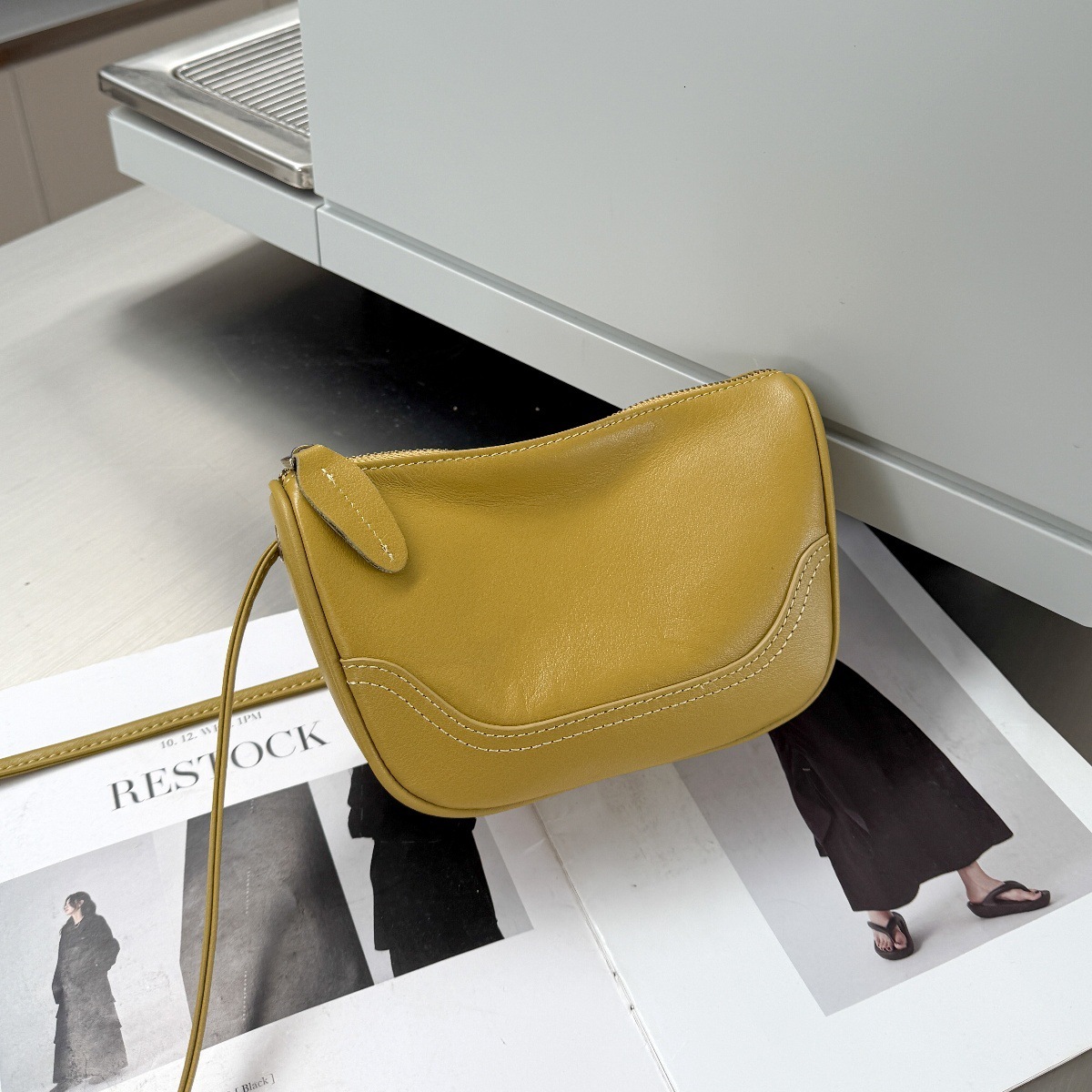 designer bag Top Layer Cowhide Saddle Bag Women Bag 2025 Niche Single Shoulder Bag Crossbody Bag Genuine Leather Phone Bag Commuter Bag Handbag