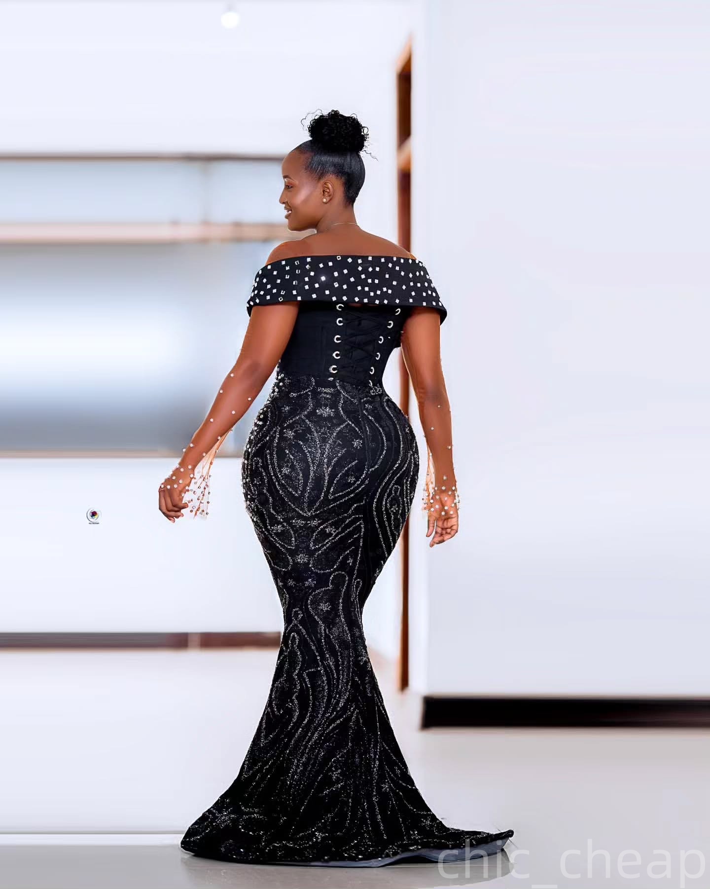 Mermaid Black Prom Dresses 2025 Pearls Crystals Sequined Sheer Neck Evening Formal Party Second Birthday Engagement Gowns Plus Size Dress For Special 