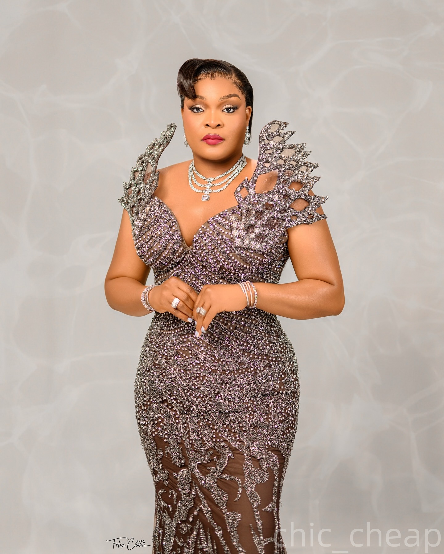 Mermaid Brown Prom Dresses 2025 Crystals Sequined Luxurious Evening Formal Party Second Birthday Engagement Gowns Plus Size Dress For Special Occasion