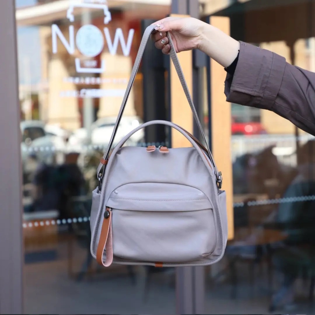 designer bag New Simple Lightweight Casual Bag Fashion Versatile Oxford Cloth Women Crossbody Bag Shoulder Bag Handbag Commuter Bag for Women