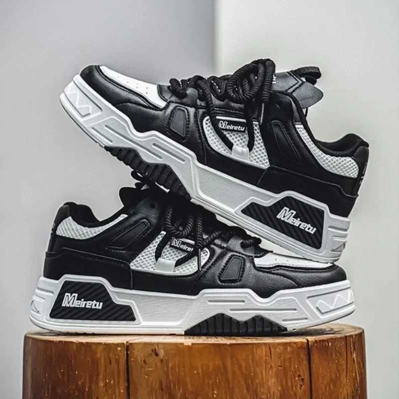 New Mens Sneakers Fi Street Skateboard Shoes Designer Platform Casual Shoes for Men Luxury Tennis Shoes Mens Sneakers XJ250725