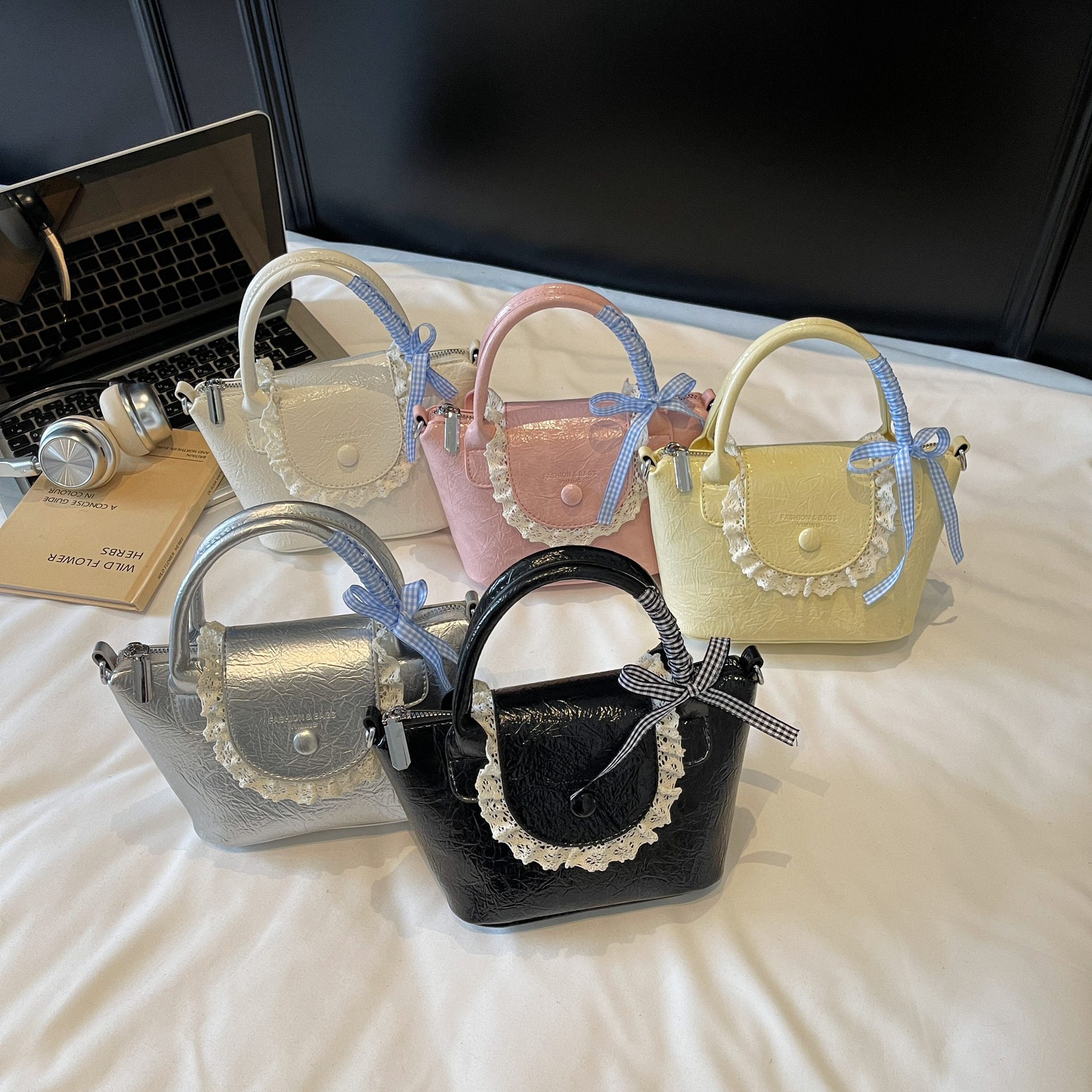 Luxury Brand Designer Bag Niche Lace Color-Block Dumpling Bag Light Luxury Dragon Bags Handbag Bowknot Fashion Versatile Shoulder Crossbody Bag