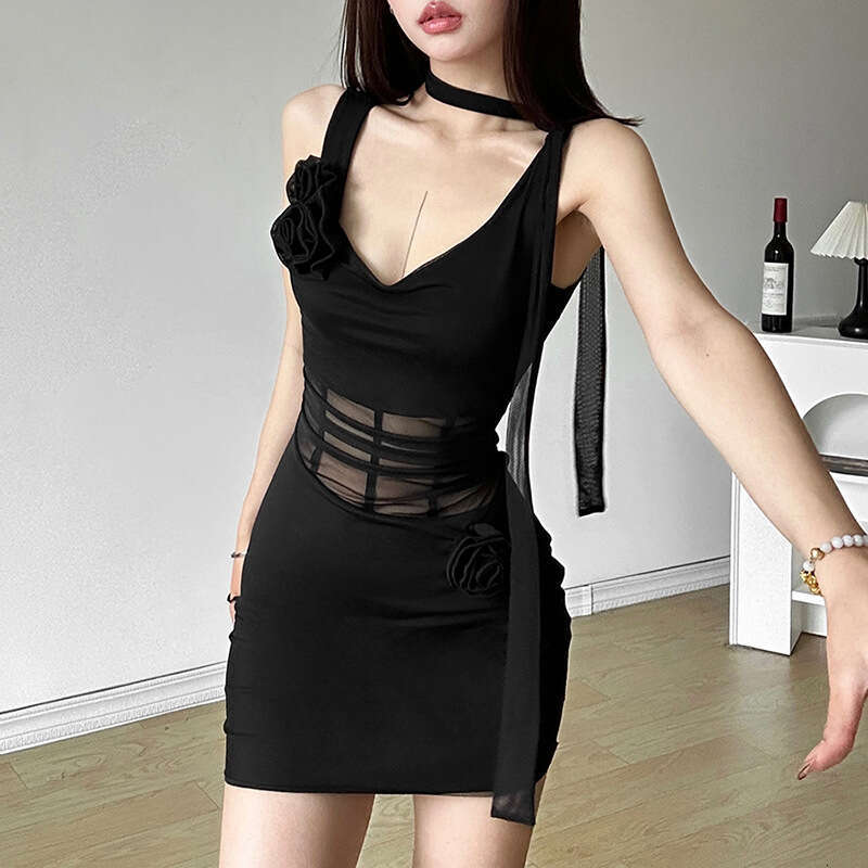 2024 Spring New Women's Solid Color Slim High Waist Fashion V-neck Strap Mesh Dress 24c