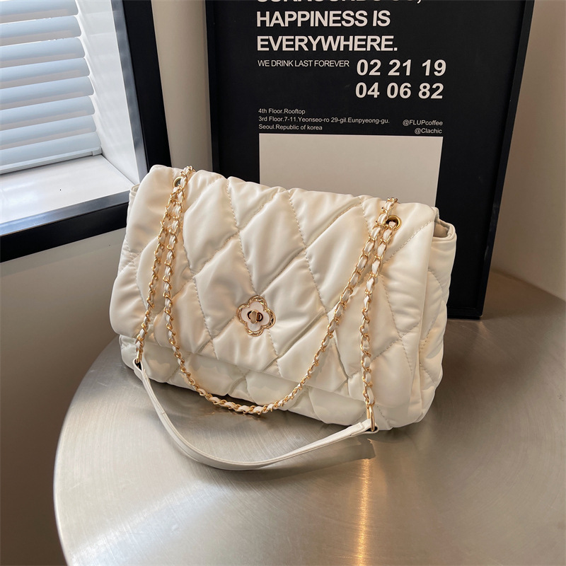 Luxury Brand Designer Bag Fashion High-End Quilted Chain Bag For Women 2025 New Commuter Large Capacity Single Shoulder Crossbody Bag For Women