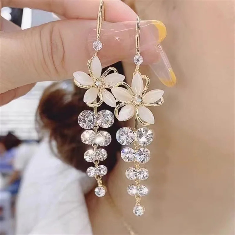 Crystal Flower Tassel Drop Earrings for Women Shiny Zircon Opal Long Dangle Girls Party Wedding Jewelry Gift 250715