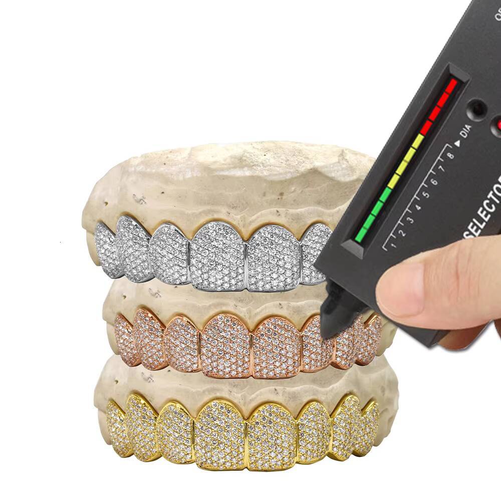 Popular Hip Hop Teeth Customized Iced Out VVS Moissanite Teeth 925 Sterling Silver Diamond Teeth