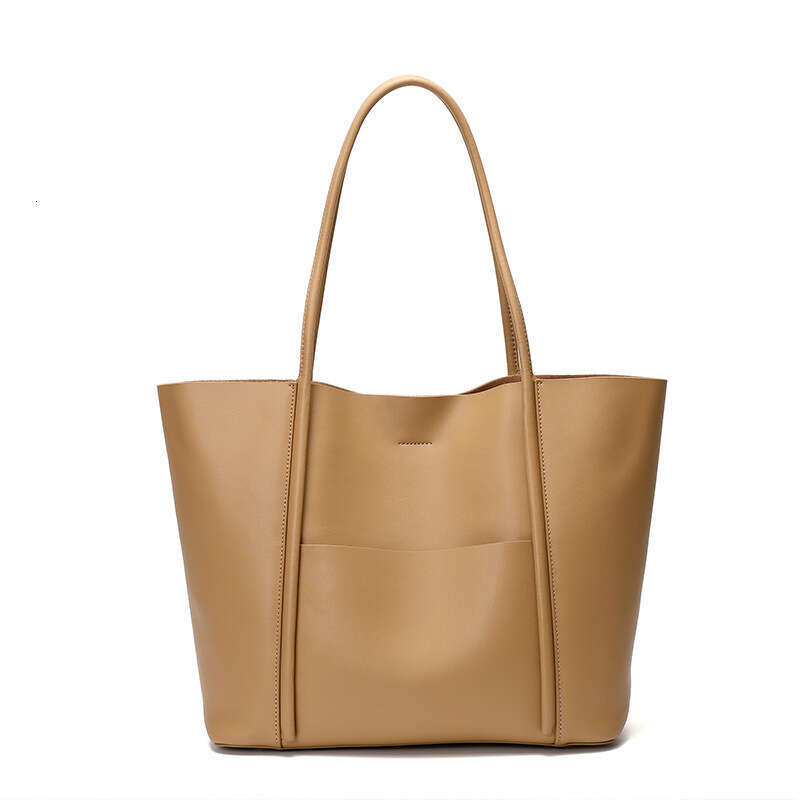 2025 New Designer Luxury Women's Tote Summer Handbag Cowhide Commuter Shoulder Bag for Women Large Capacity