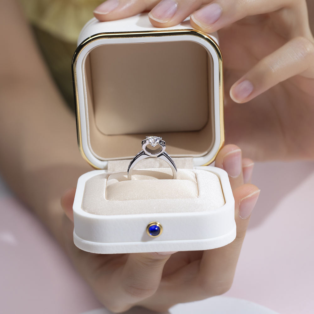 Customized Jewelry 14K Gold 1ct Round IGI Lab Diamond Engagement/Wedding Ring