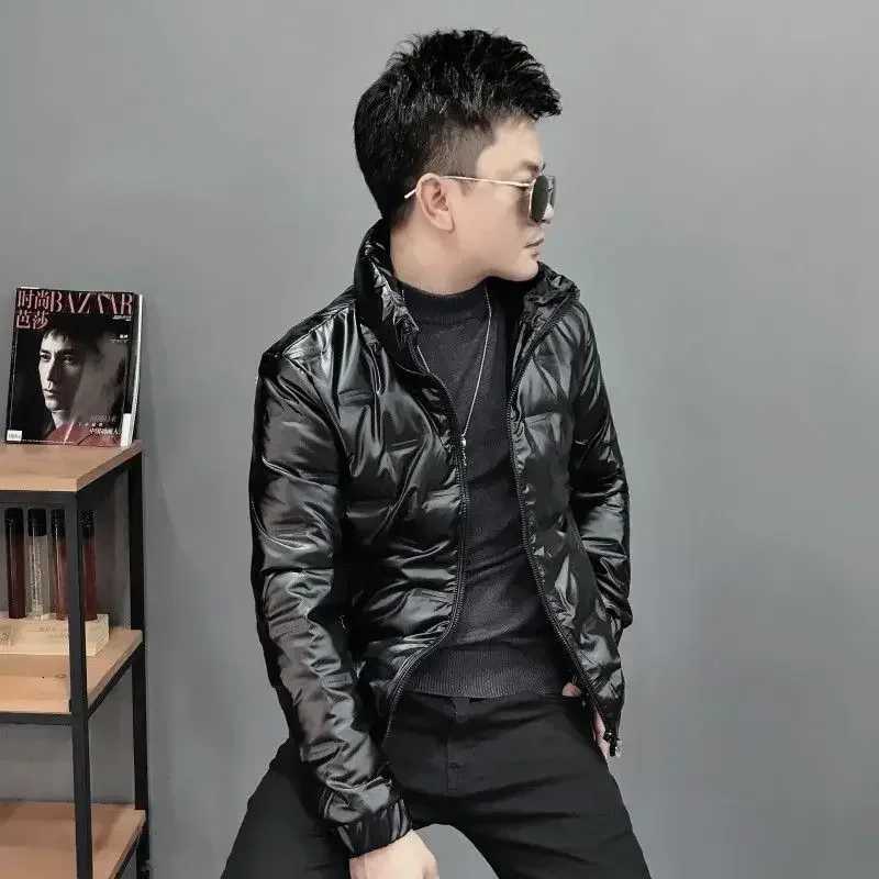 Parkas Lightweight Puffer Down Jackets for Men Slim Fit Padding Short Mens Padded Coat Glossy Fashion 2024 Korean Luxury Clothing X250725