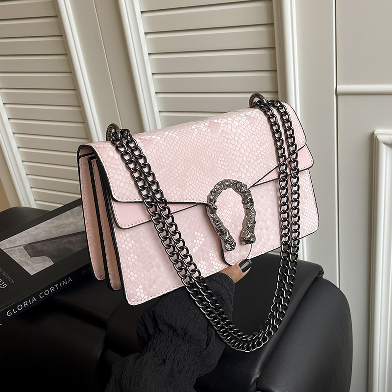 Free shipping designer bags for womens Shoulder bags pink white red grey brown black New temperament chain versatile and fashionable shoulder bag