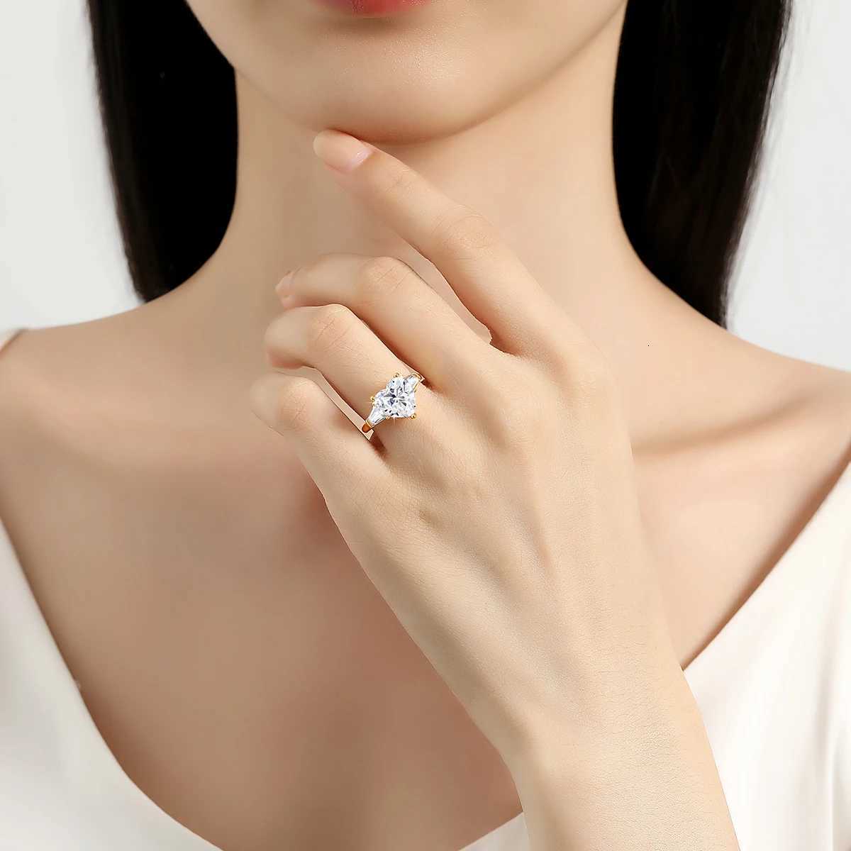 100% genuine 14K gold heart Mo silica ring suitable for women AU585 3-carat diamond engagement jewelry with certificate wedding gift trend W250417