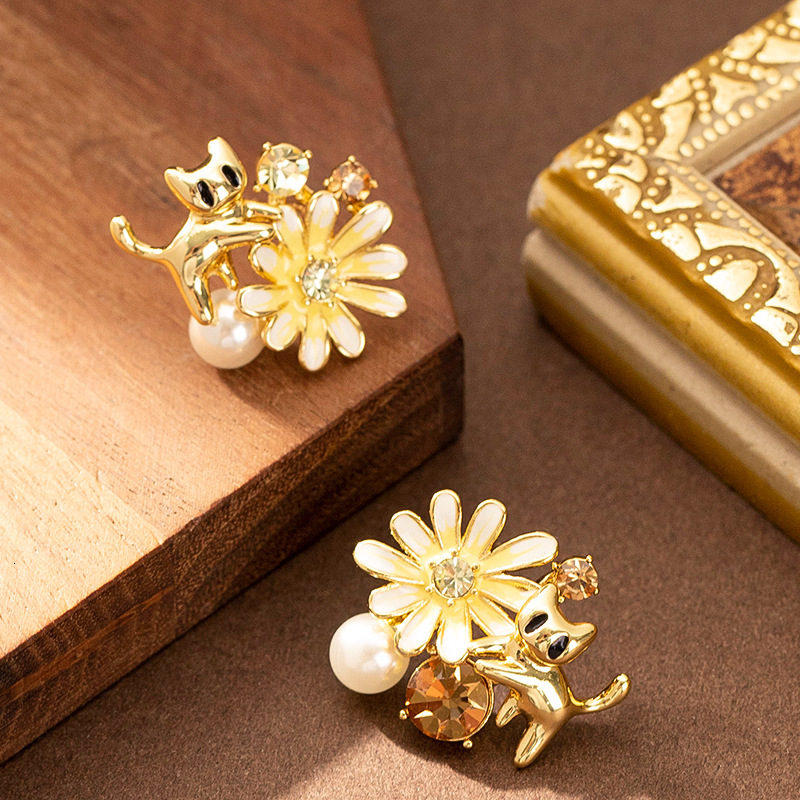 Sier Needle Forest Style Fashion Sweet Fresh Oil Drop Dia Pearl Floral Earrings for Women Simple Niche Versatile Ear Jewelry