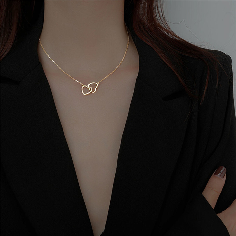 Double Ring Heart Shape 2024 New Simple Necklace for Women Collarbone Chain Niche Design Internet Celebrity Ins Style Jewelry Gift Jewelry for Women