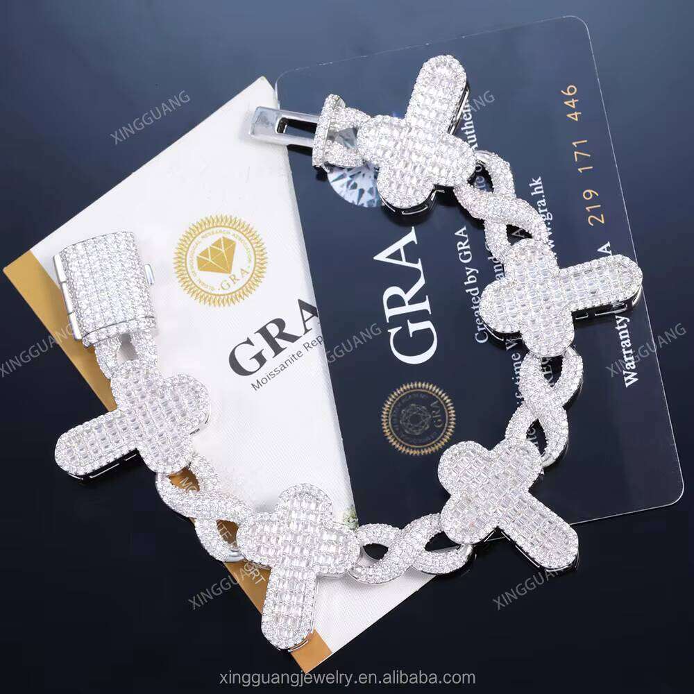 New Design Hip Hop Jewelry Gold Plated Pass Tester Vvs Moissanite Baguette Cut Dia Cross Cuban Link Bracelets