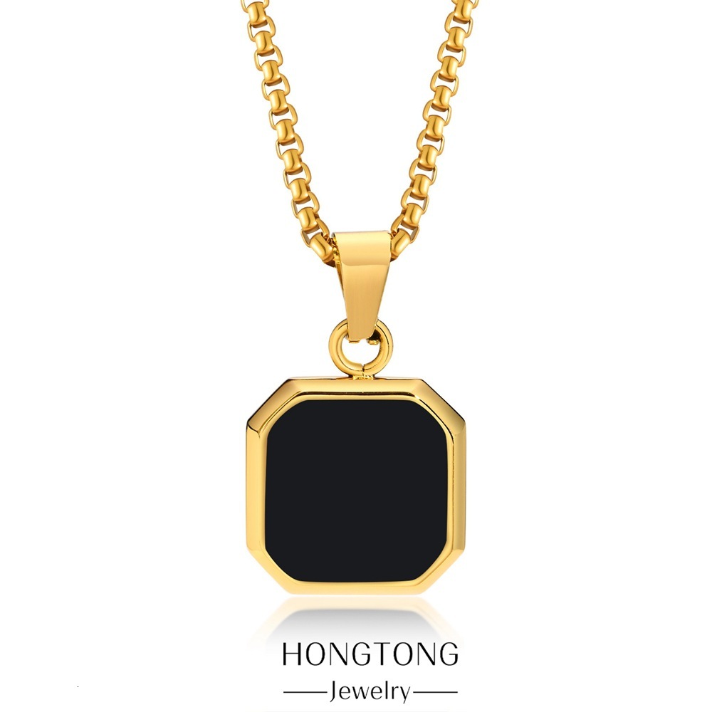 2025 New Designer Outdoor Beach Square Black And White Shell Pendant, Niche Design Sense Light Luxury Style Necklace